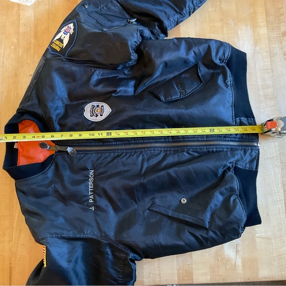 SECURITY Bomber Jacket XXL Black Orange Lined Film TV Wardrobe - Picture 16 of 16